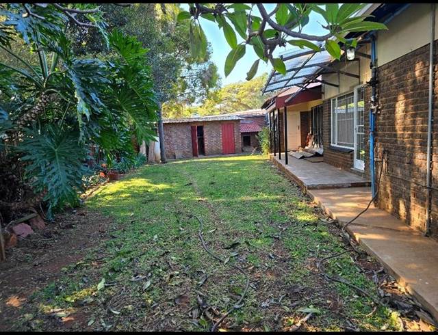 4 BEDROOM HOUSE FOR SALE IN SINOVILLE